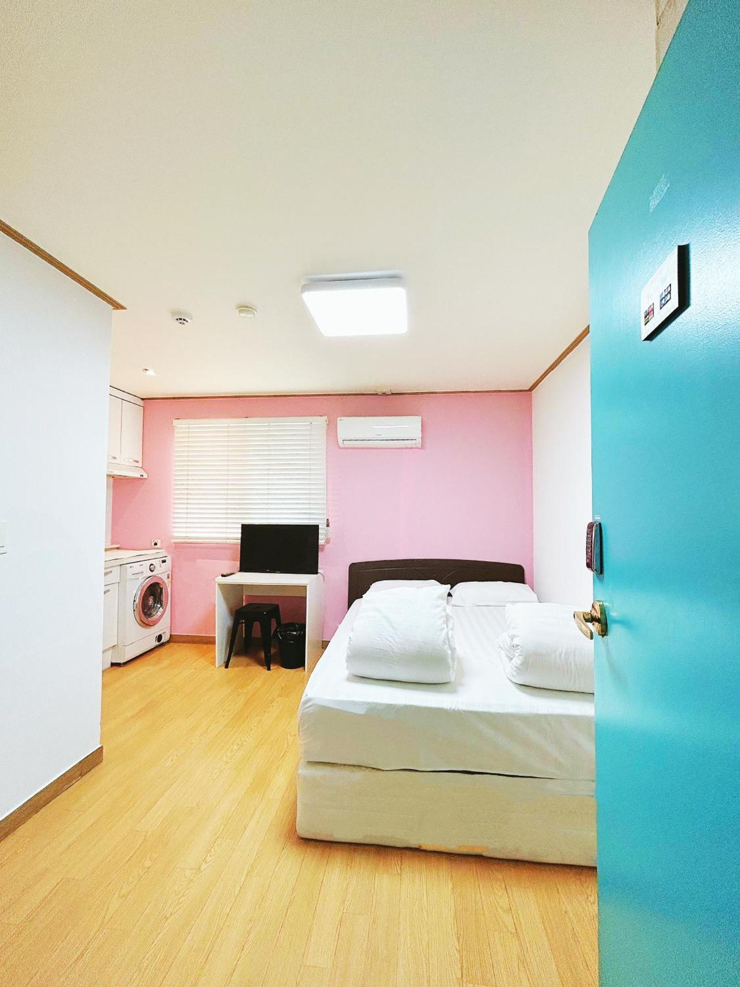 Sarang Guesthouse Dongdaemun Seoel Buitenkant foto